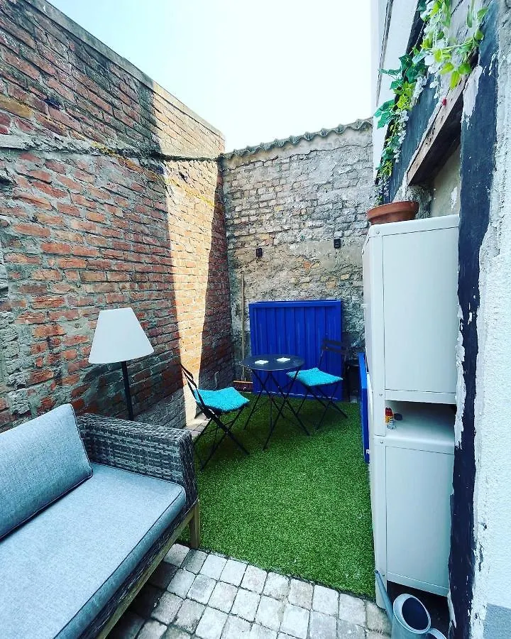 Sfeervolle Vakantiewoning Aan Zee オステンド