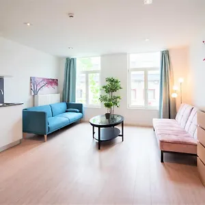 https://the-fashion-street-residence.hotelsantwerp.net