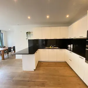 https://the-main-square-residence.hotelsantwerp.net